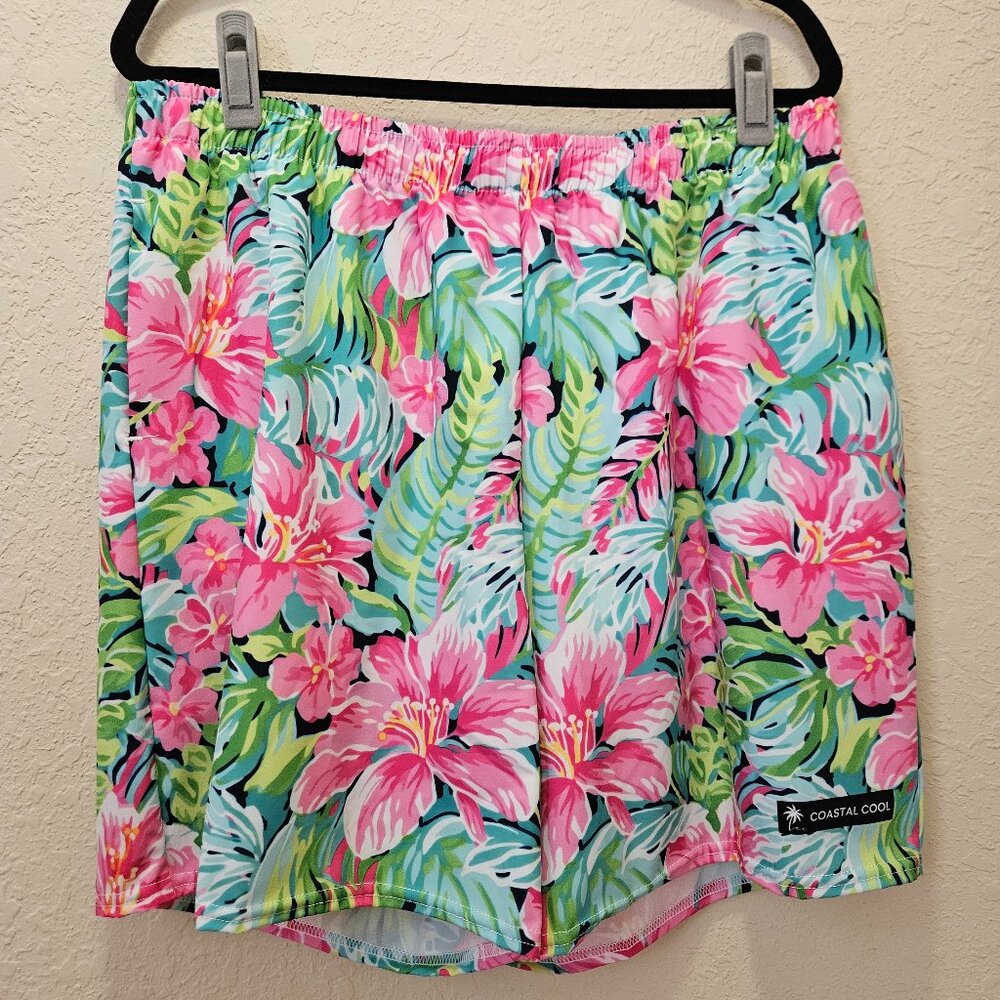 NWOT Coastal Cool Island Life Swim Trunks